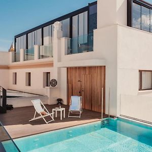 Hotel Unuk
